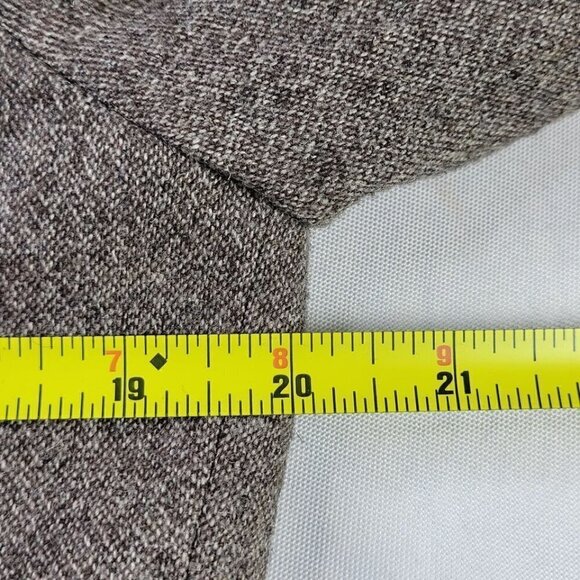 Ann Taylor Tweed Blazer Size 10P Hidden Buttons Zip Front Pockets Wool Blend - Picture 11 of 13
